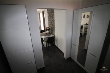 Napelemes, 4 hálós minimál családi ház eladó Gyömrőn, a Ligetben 