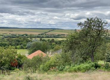 Panorámás építési telek eladó