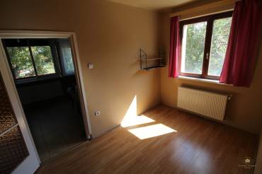 Eladó egy 3 lakásos társasház a XVII. kerületben