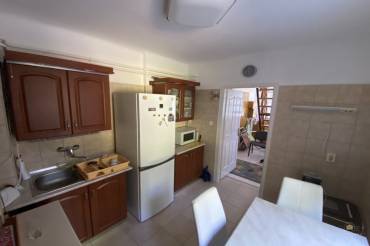 Óbuda legfelkapottabb részén családi ház eladó közel 900 nm-es telken