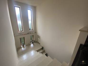 Luxus családi ház eladó a kerület szívében