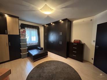 Luxus családi ház eladó a kerület szívében