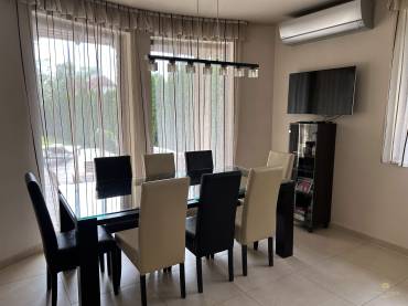 Luxus családi ház eladó a kerület szívében