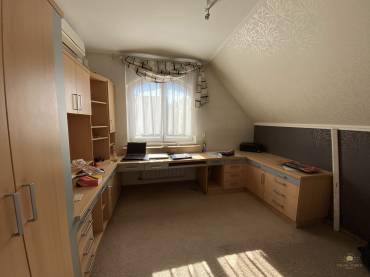 Mesés luxusingatlan eladó Akadémiaújtelen, a számozott utcákban