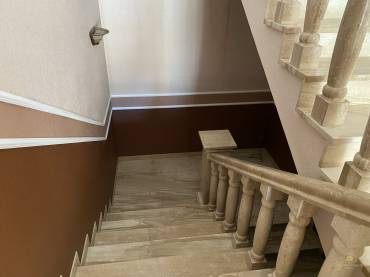 Mesés luxusingatlan eladó Akadémiaújtelen, a számozott utcákban