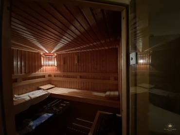 Mesés luxusingatlan eladó Akadémiaújtelen, a számozott utcákban