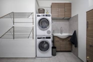 Meseszép luxusingatlan eladó a XVII. kerület Ecserhez közel eső részén