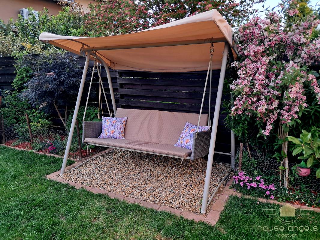 Eladó 4 szobás meseszép családi otthon Pécelen