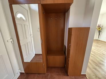 Dupla fürdőszobás, 4 hálószobás szélső sorházi lakás eladó a Liget Lakóparkban