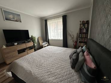 Egyszintes, két generációs családi ház extrán felújítva eladó Gyömrőn