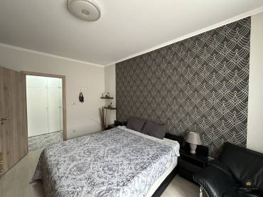 Egyszintes, két generációs családi ház extrán felújítva eladó Gyömrőn