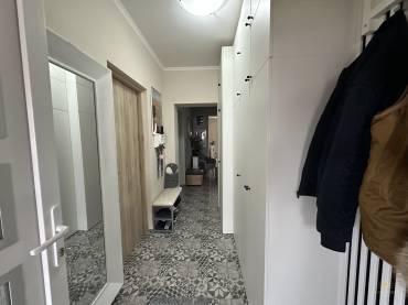 Egyszintes, két generációs családi ház extrán felújítva eladó Gyömrőn